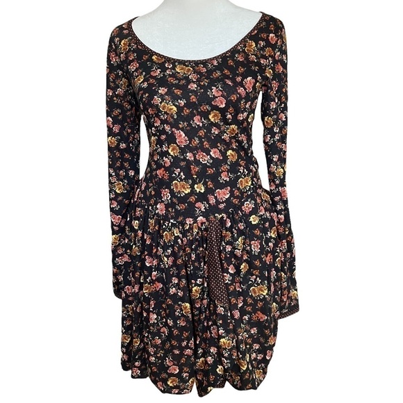 PERUVIAN CONNECTION Fit and Flare Floral Mini Dress - Picture 1 of 5